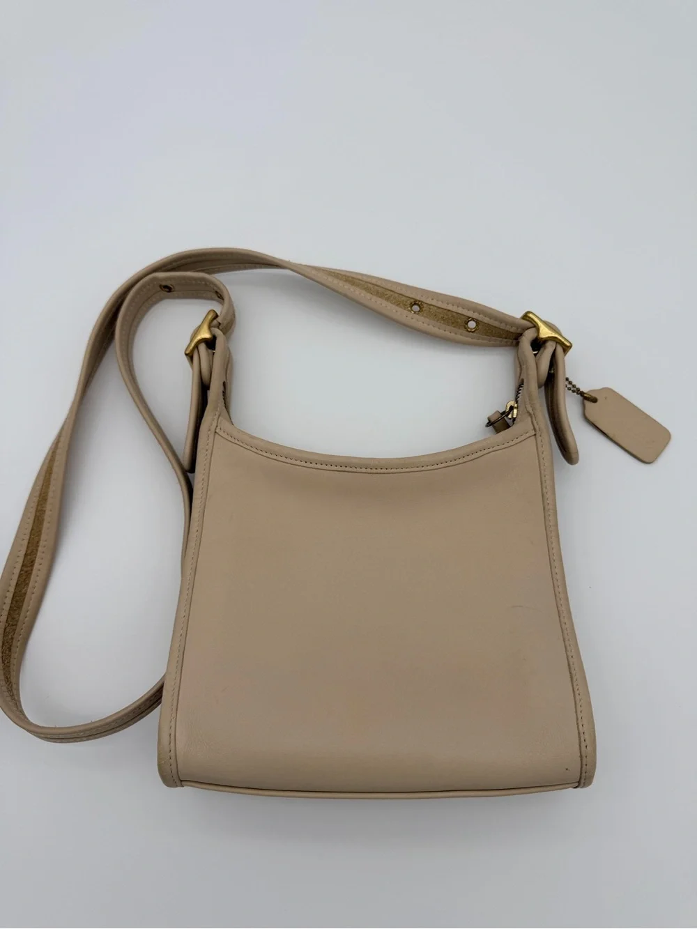 Coach Legacy Zip Crossbody Bone Brass Hardware 9997 Vintage Hangtag
